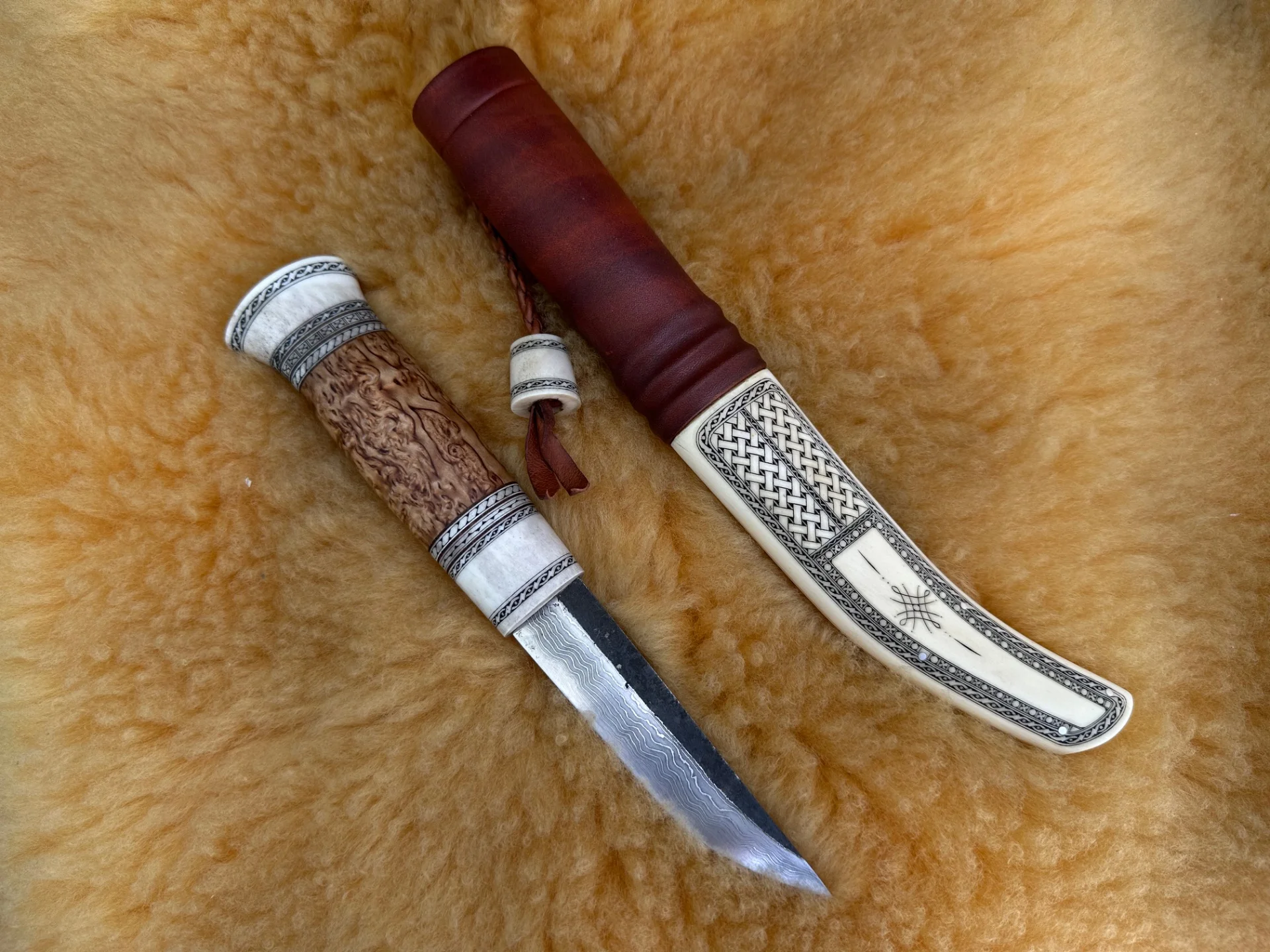 Sami Knife Style - Engraving Antler Knife view 1